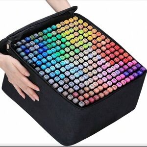 Colorful Marker Set in Black Case 80 pcs